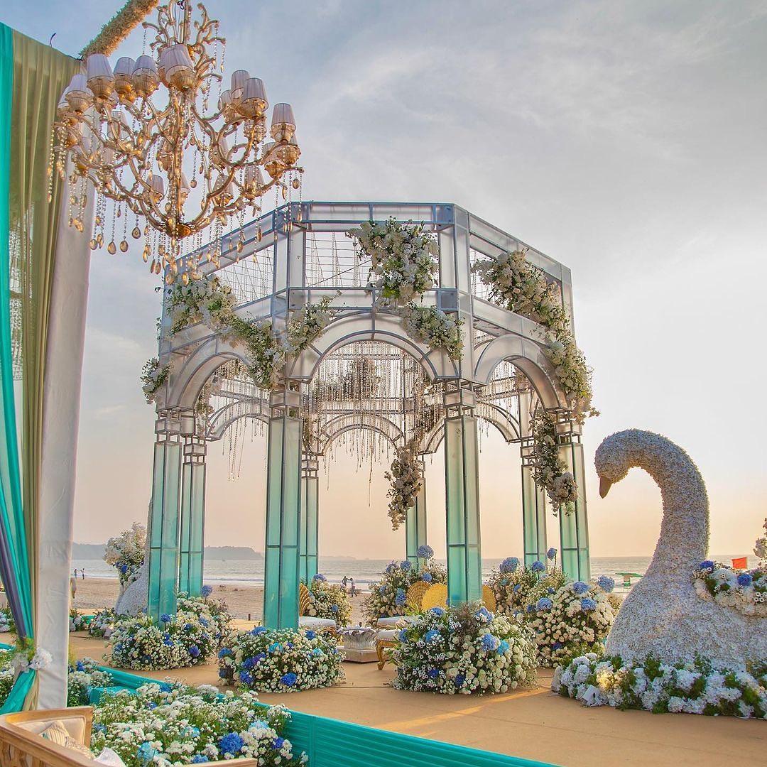 Swan Symphony Pavilion
