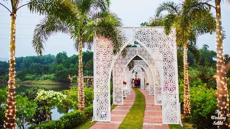 Mystic Jasmine Trailway