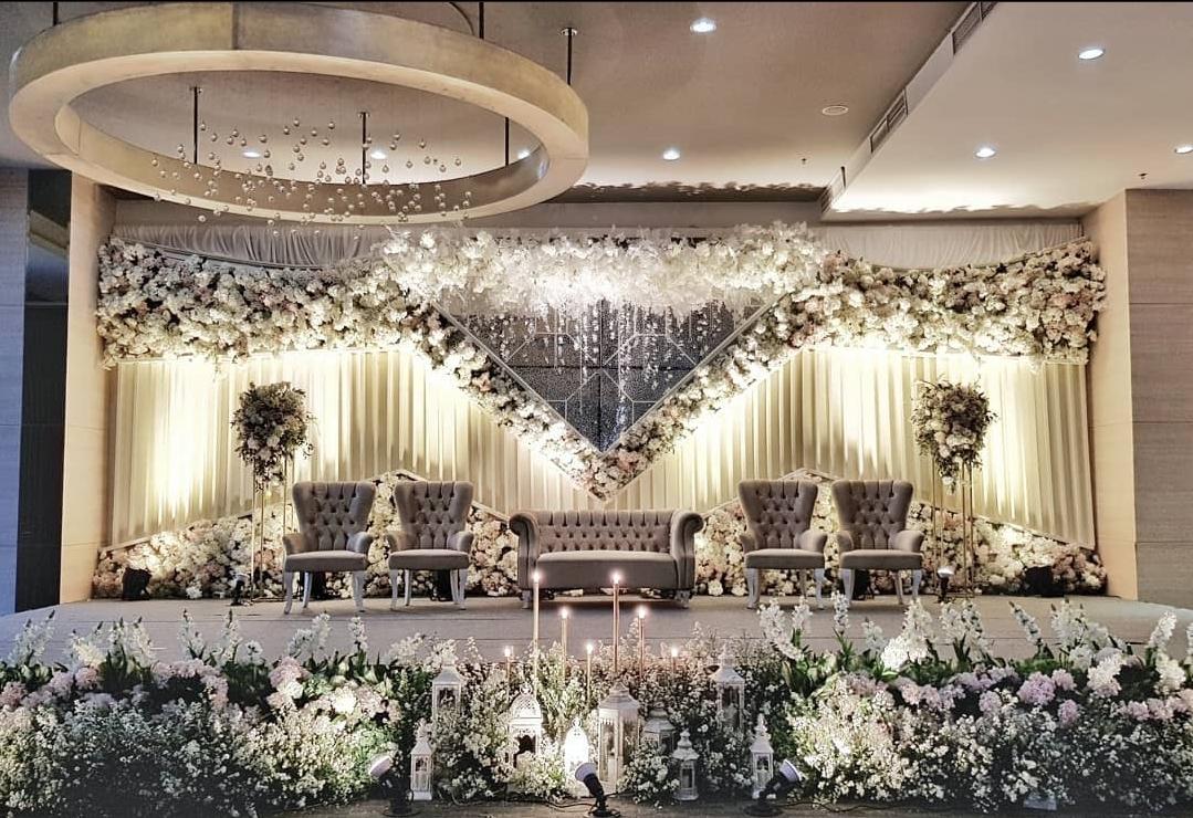 Whimsical Allure