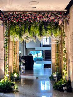 Opulent Orchid Gateway
