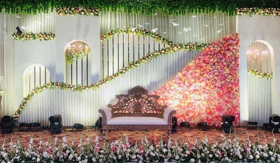 Royal Elegance