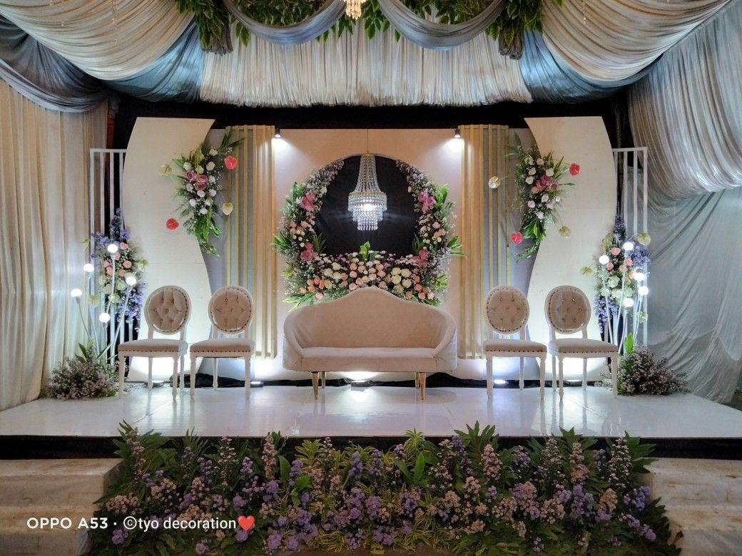 Bloom of Elegance