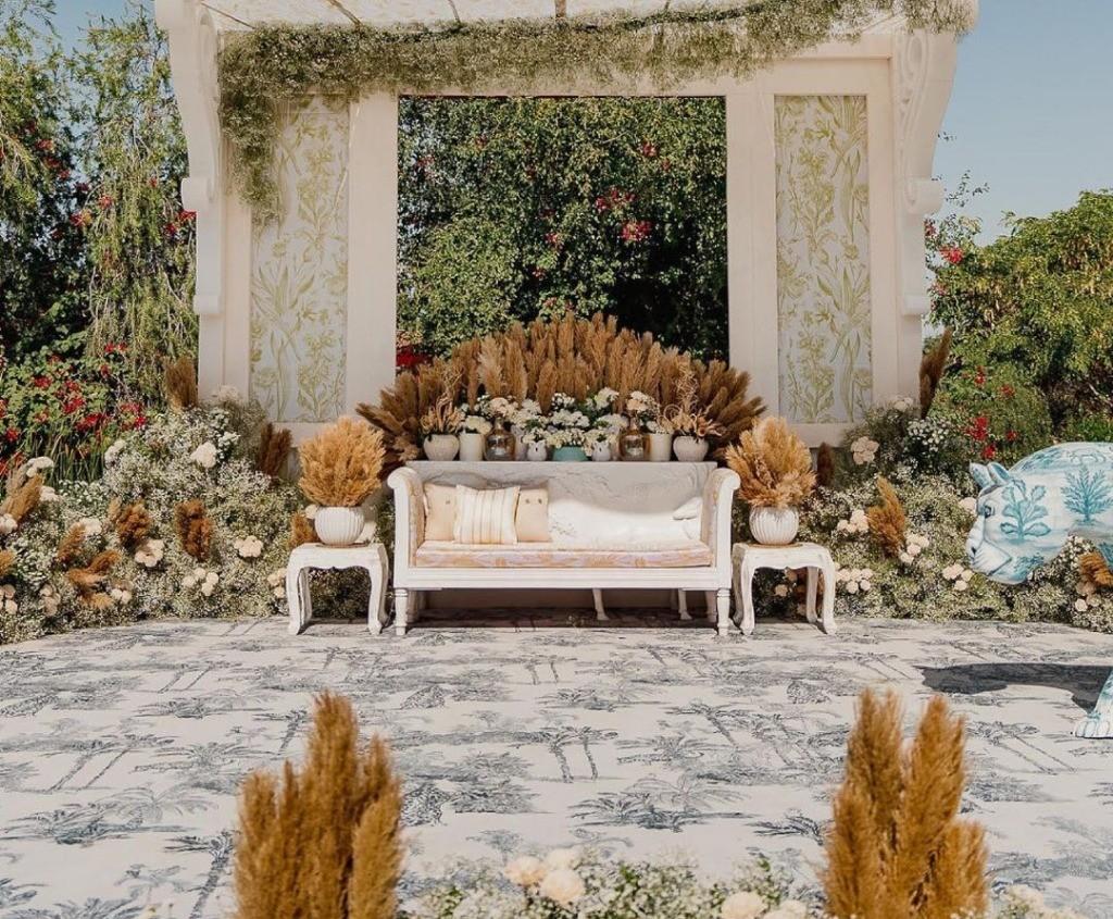 Ivory Pampas Pavilion