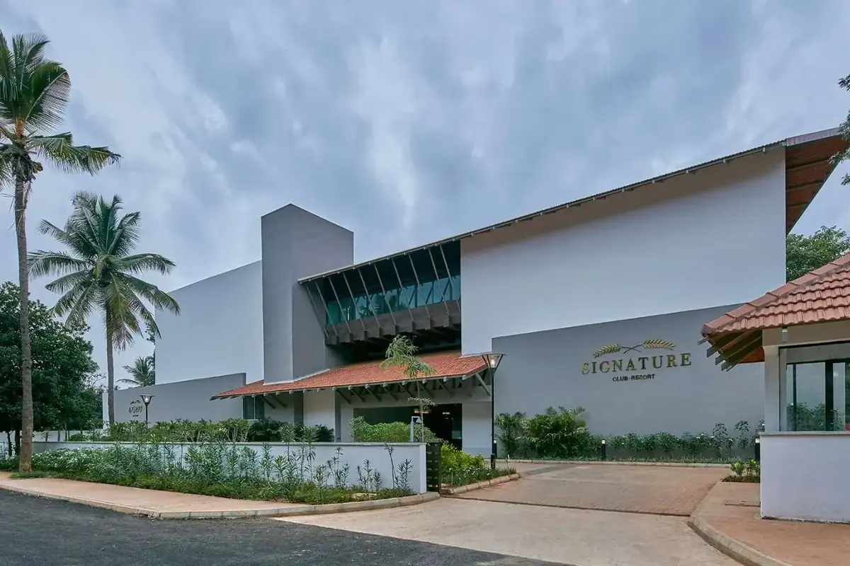 4. Signature Club Resort