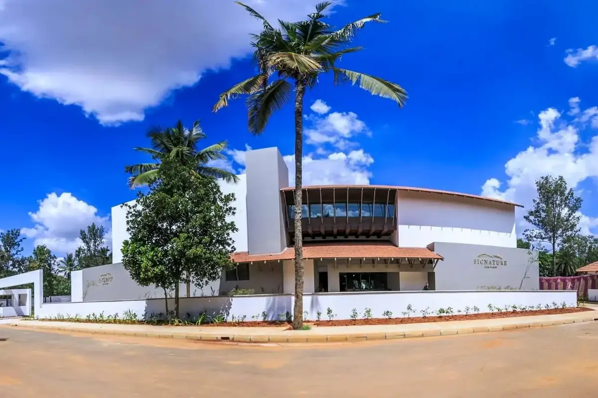 4. Signature Club Resort